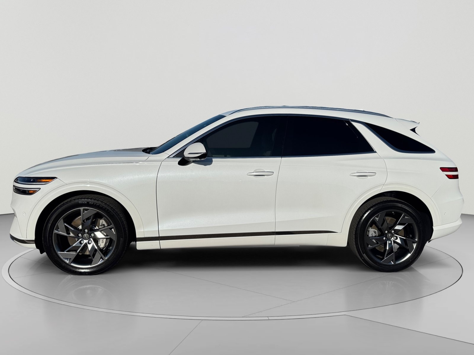Certified 2025 GENESIS GV70 Advanced with VIN 5NMMCET19SH005971 for sale in Peoria, AZ