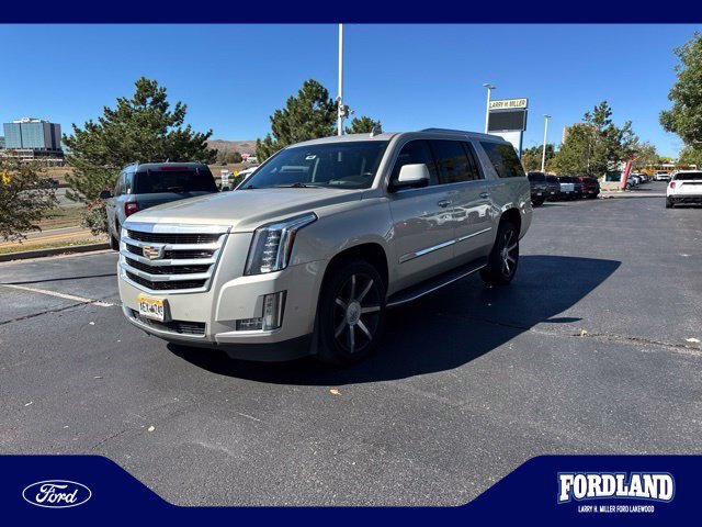 2017 Cadillac Escalade ESV Premium Luxury