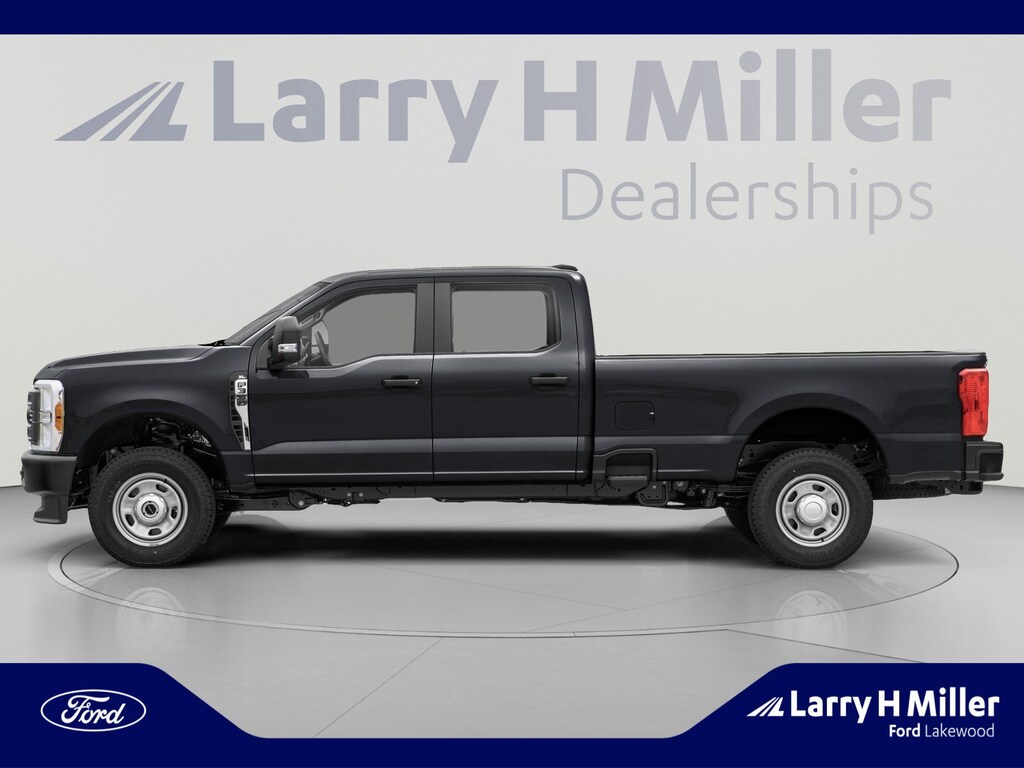 New 2027 Ford Super Duty F-350 SRW F-350® XLT Truck Crew Cab