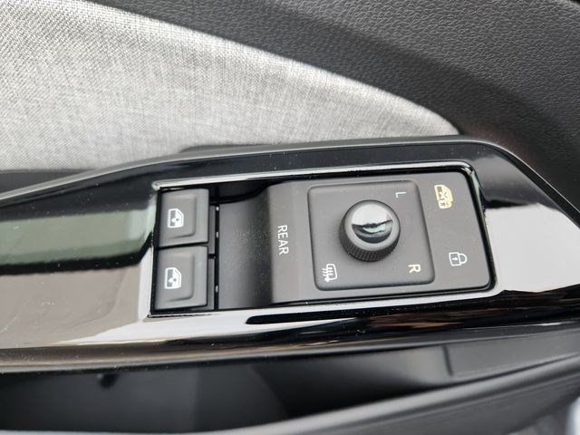 2026 Volkswagen ID.4 PRO - Photo 24