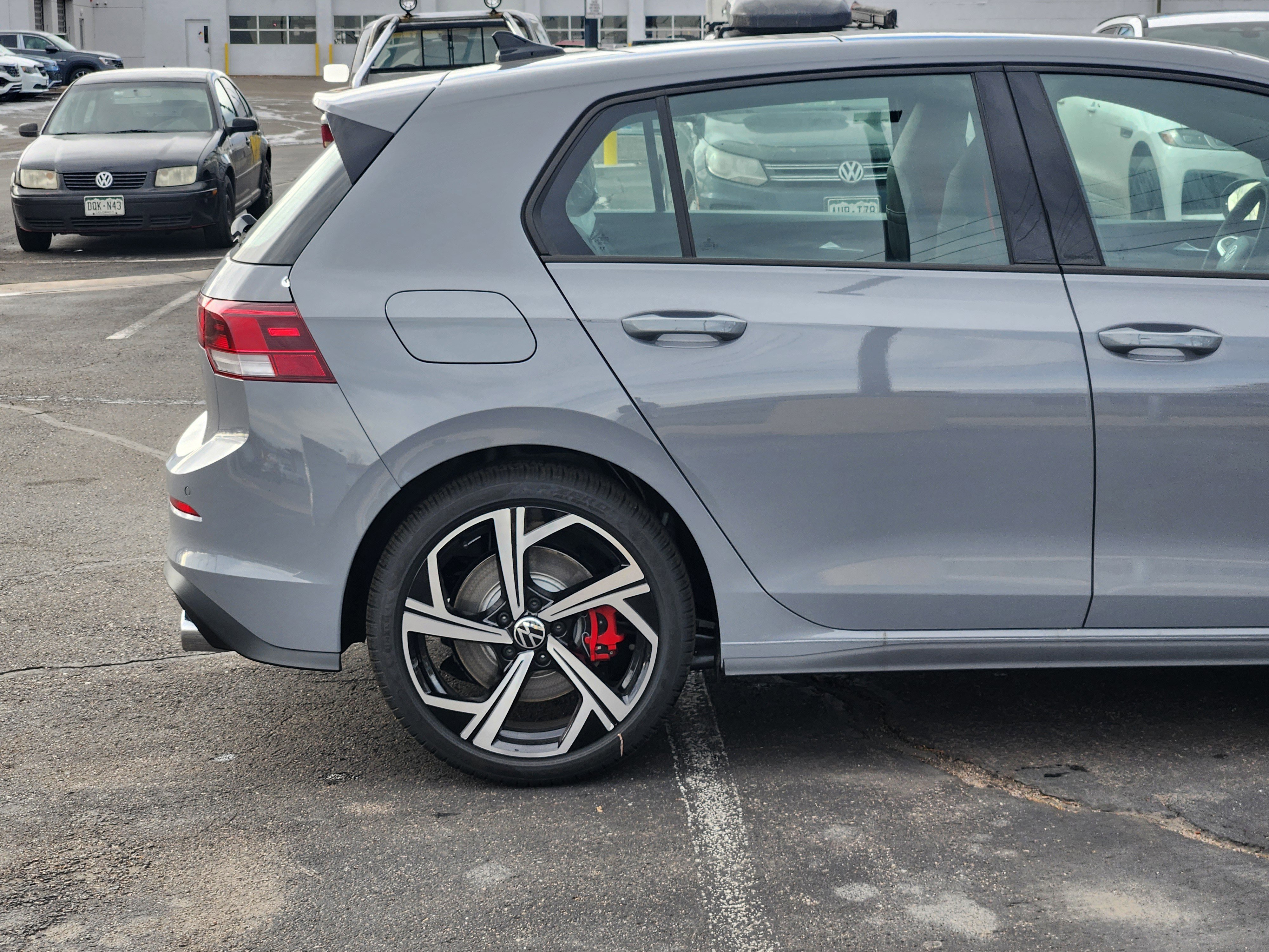 2026 Volkswagen Golf GTI SE - Photo 8