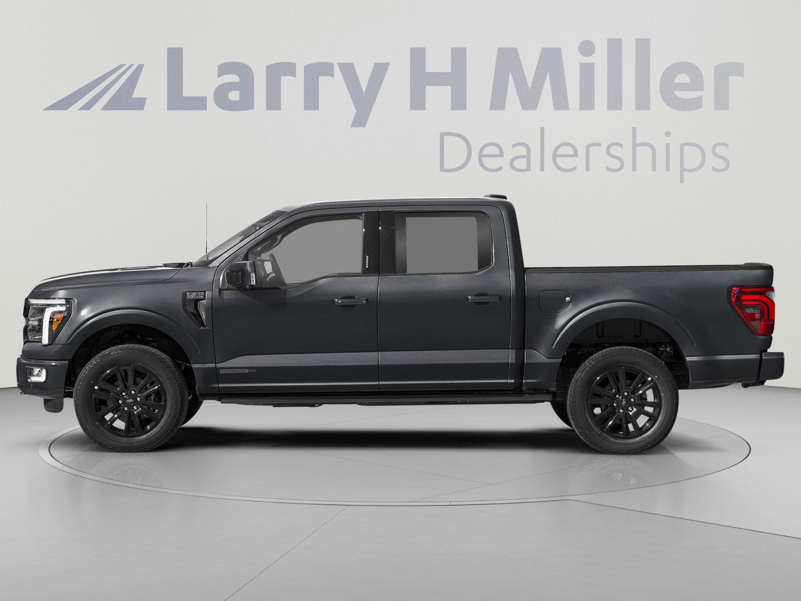 New 2026 Ford F-150 Platinum 4WD SuperCrew 5-1/2' Box V6 Engine
