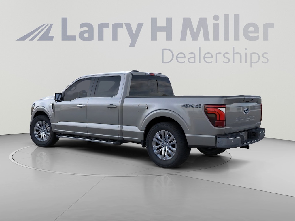 New 2026 Ford F-150 LARIAT 4WD SuperCrew 5-1/2' Box V6 Engine