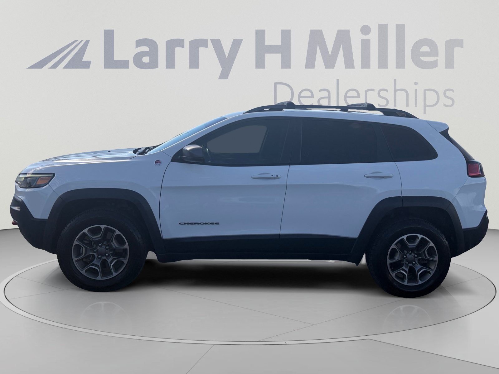 Certified 2021 Jeep Cherokee Trailhawk with VIN 1C4PJMBX2MD105084 for sale in Draper, UT