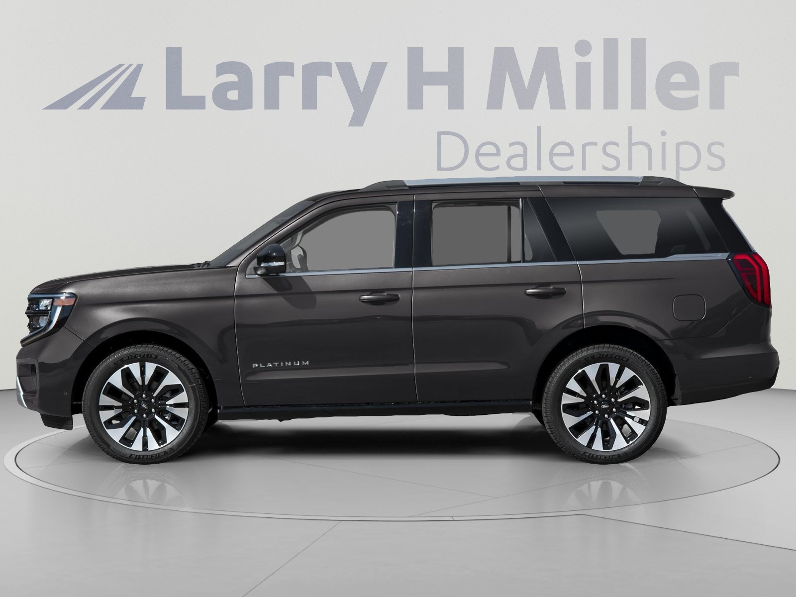 New 2027 Ford Expedition Platinum 4x4 V6 Engine
