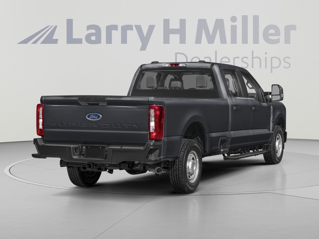 New 2027 Ford Super Duty F-250 SRW XL 4WD Crew Cab 8' Box V8 Engine