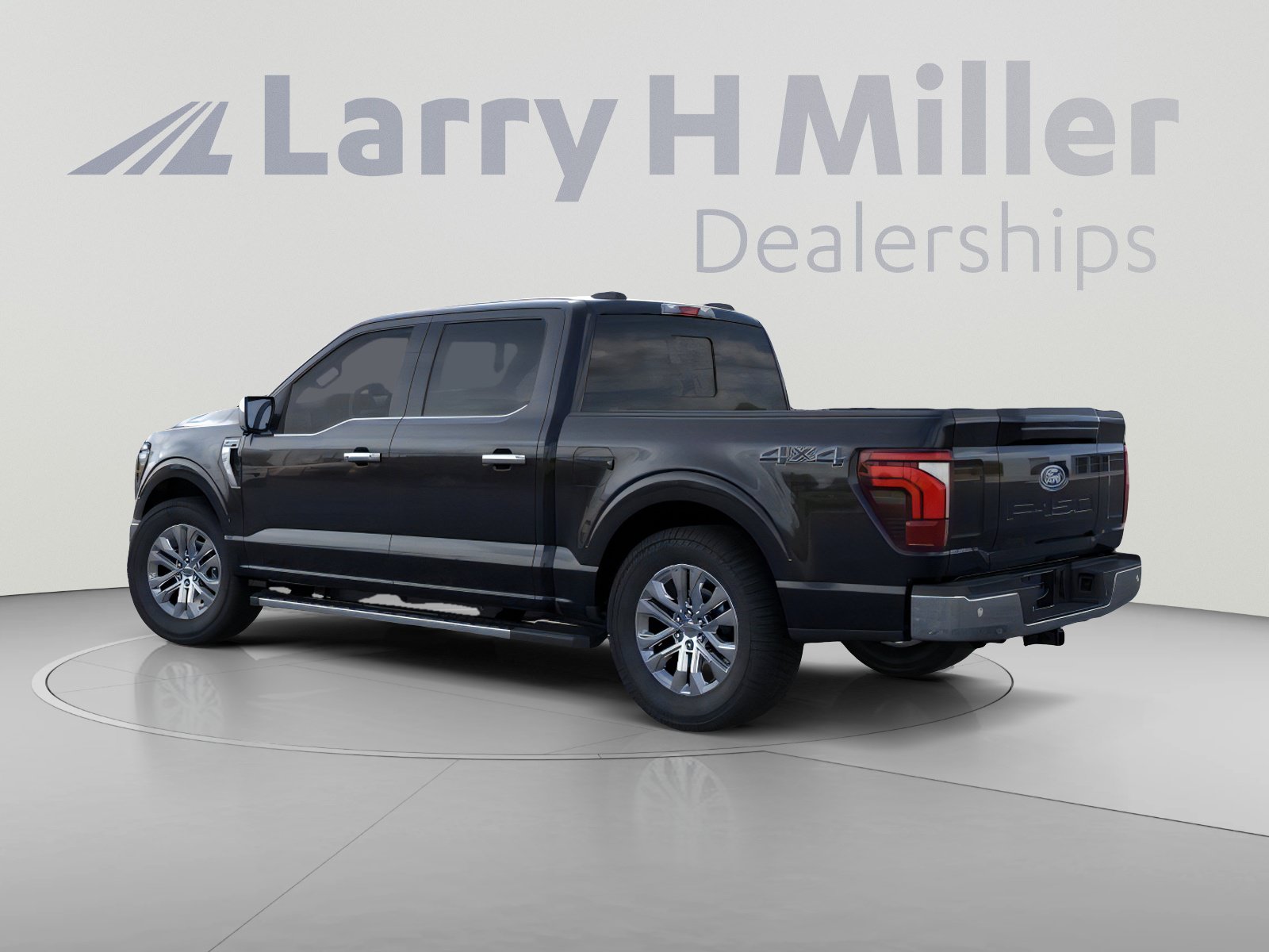 New 2026 Ford F-150 LARIAT 4WD SuperCrew 5-1/2' Box V6 Engine