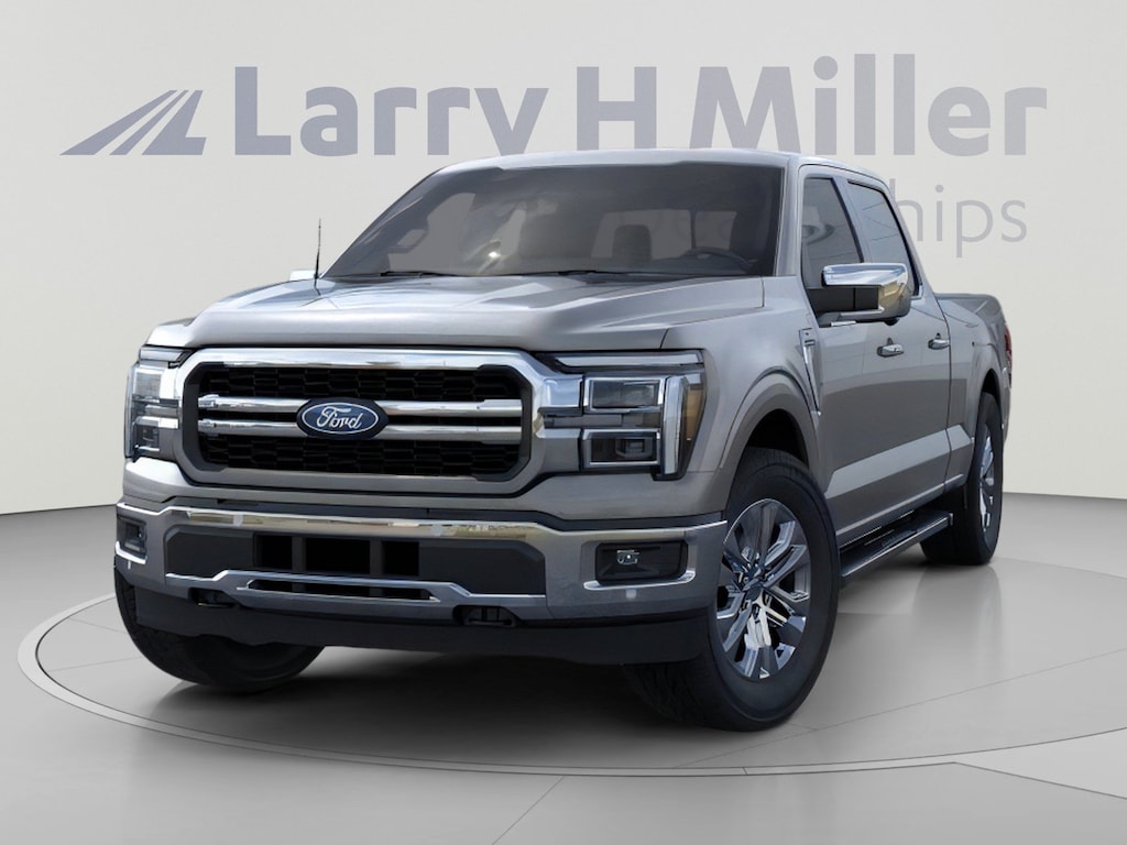 New 2026 Ford F-150 LARIAT 4WD SuperCrew 5-1/2' Box V6 Engine