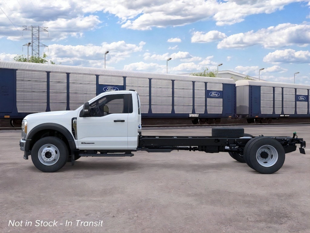 New 2026 Ford Super Duty F-600 DRW XL F-600 4X4 CHASSIS CAB DRW/205 V8 Engine