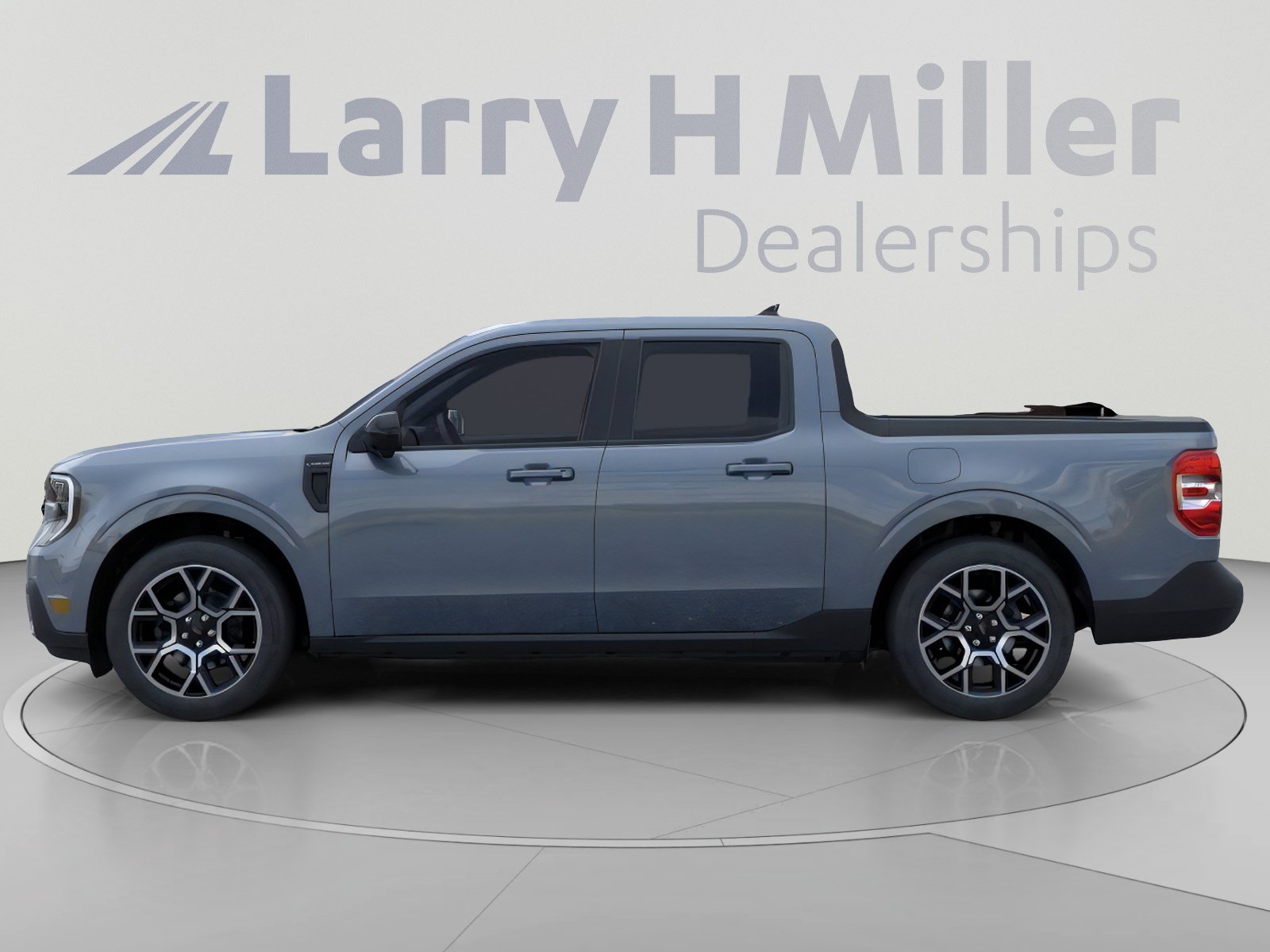 New 2026 Ford Maverick LARIAT AWD SuperCrew I4 Engine