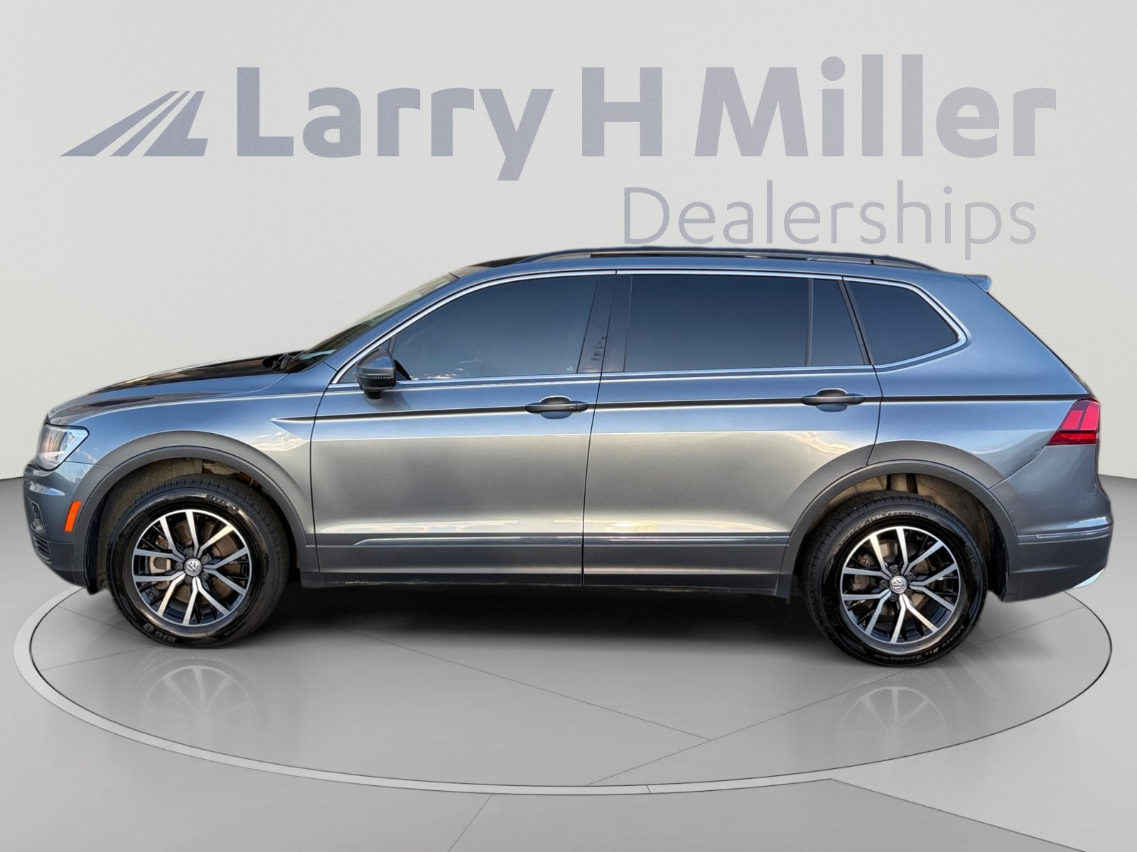 Used 2021 Volkswagen Tiguan SE with VIN 3VV2B7AX4MM099854 for sale in Draper, UT