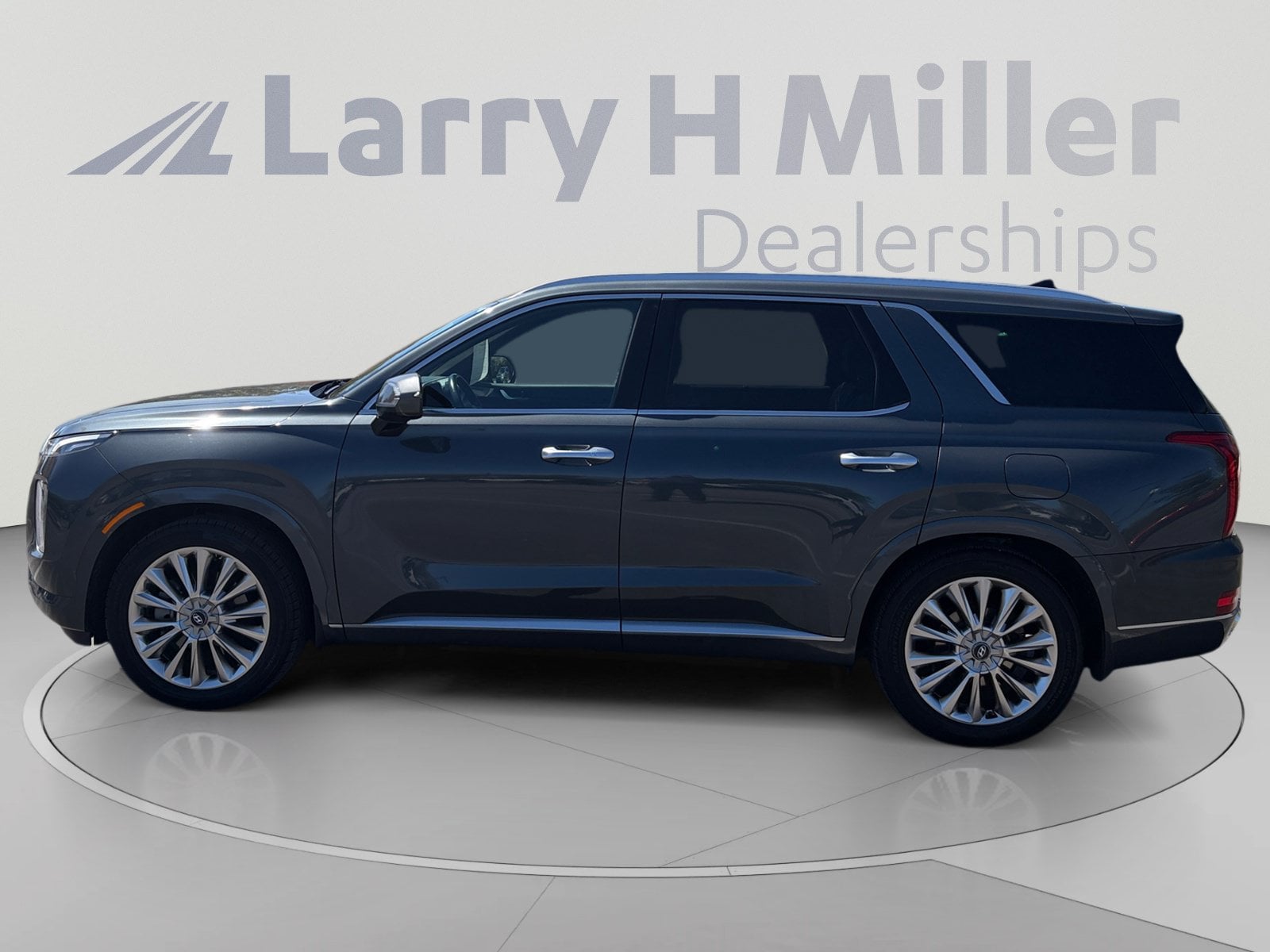 Used 2020 Hyundai Palisade Limited with VIN KM8R5DHE4LU085028 for sale in Draper, UT
