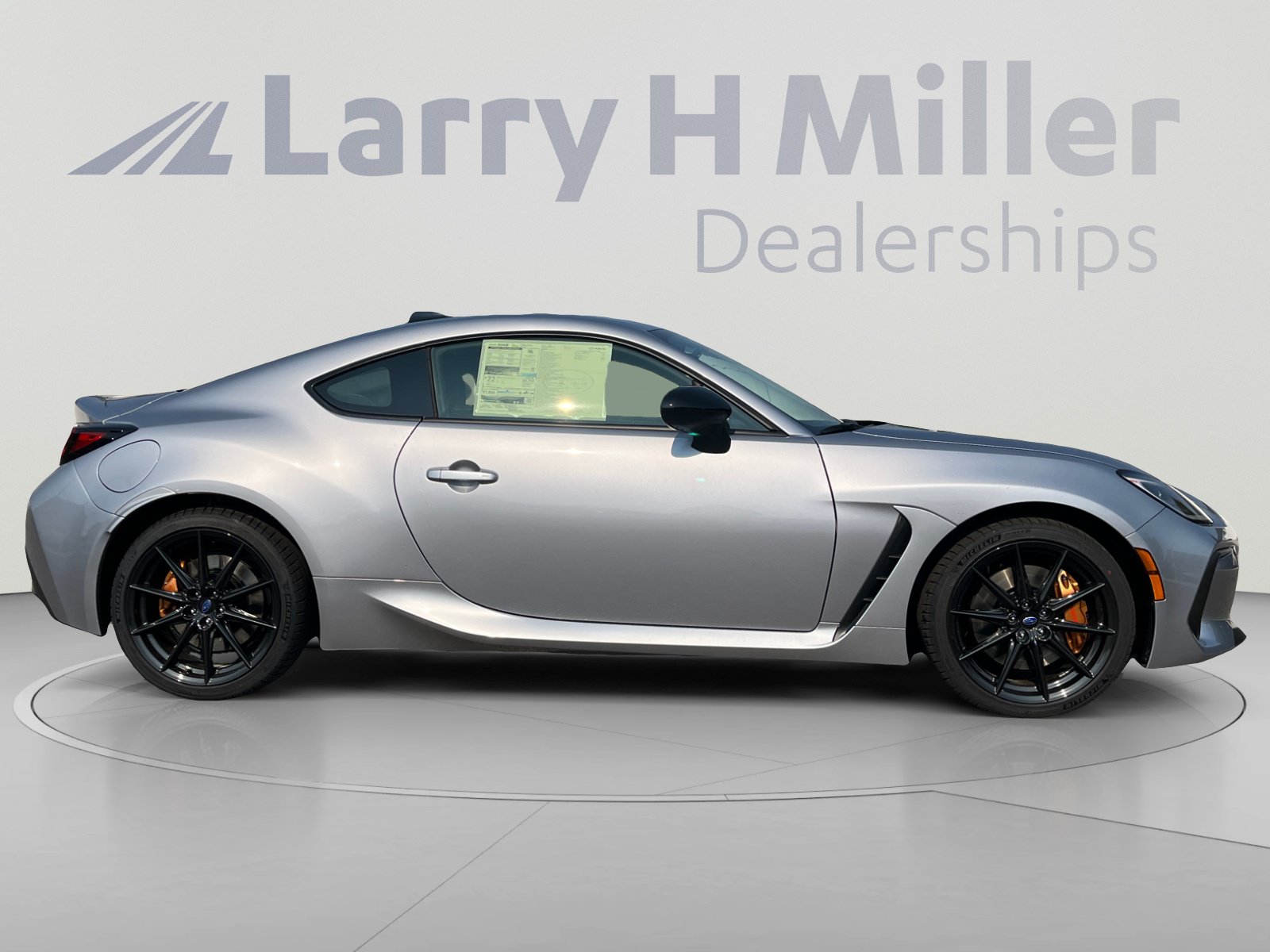 2026 Subaru BRZ tS - Photo 7