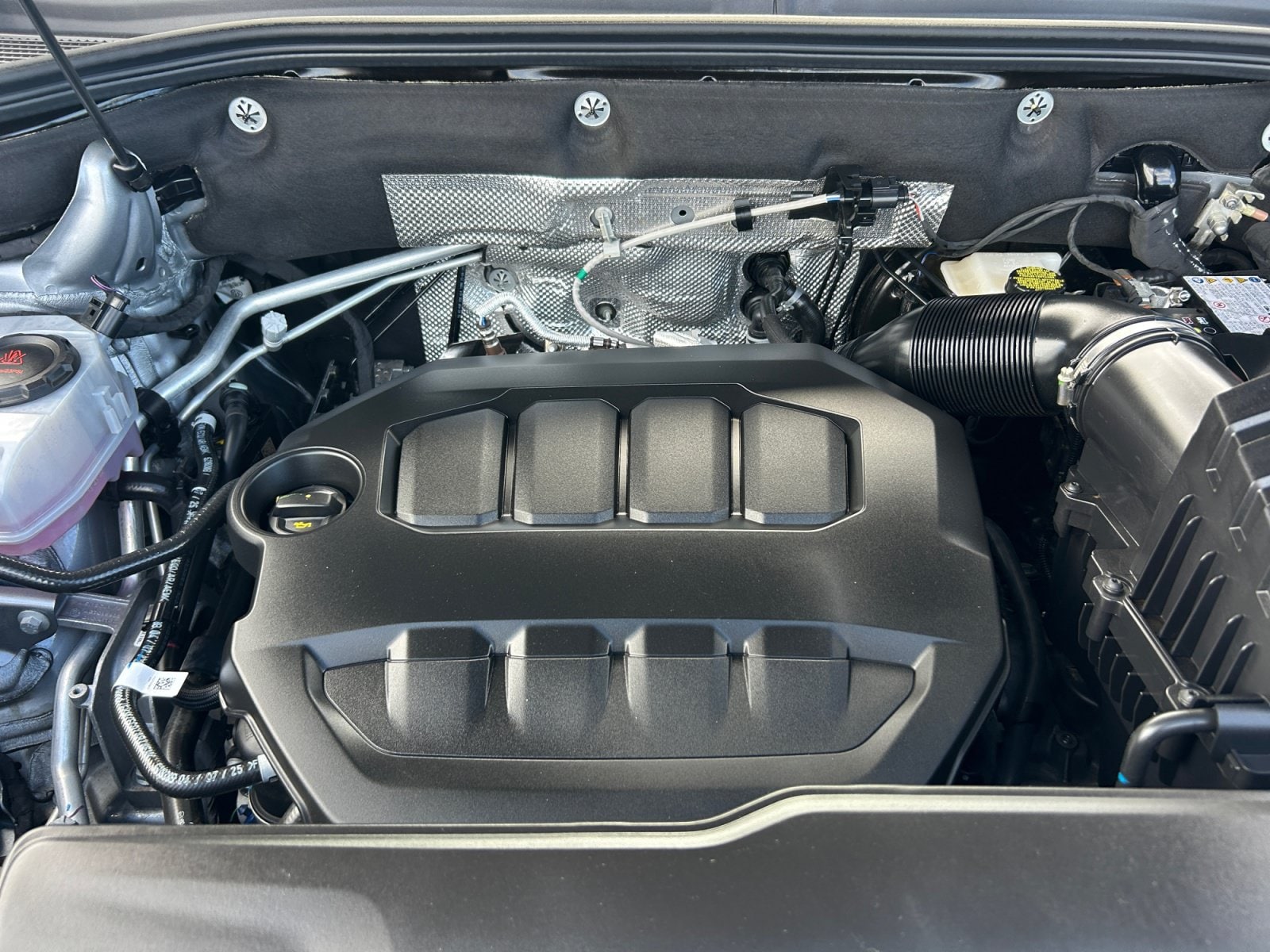 2026 Volkswagen Atlas Cross Sport SEL Premium R-LINE - Photo 20