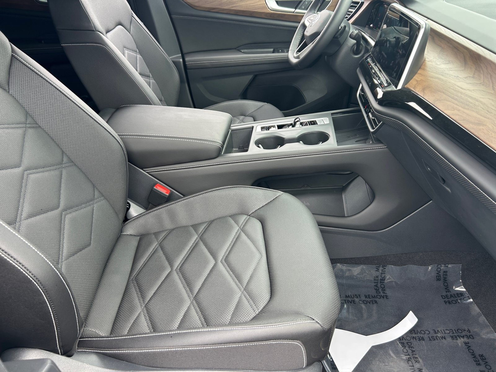 2026 Volkswagen Atlas SE - Photo 17