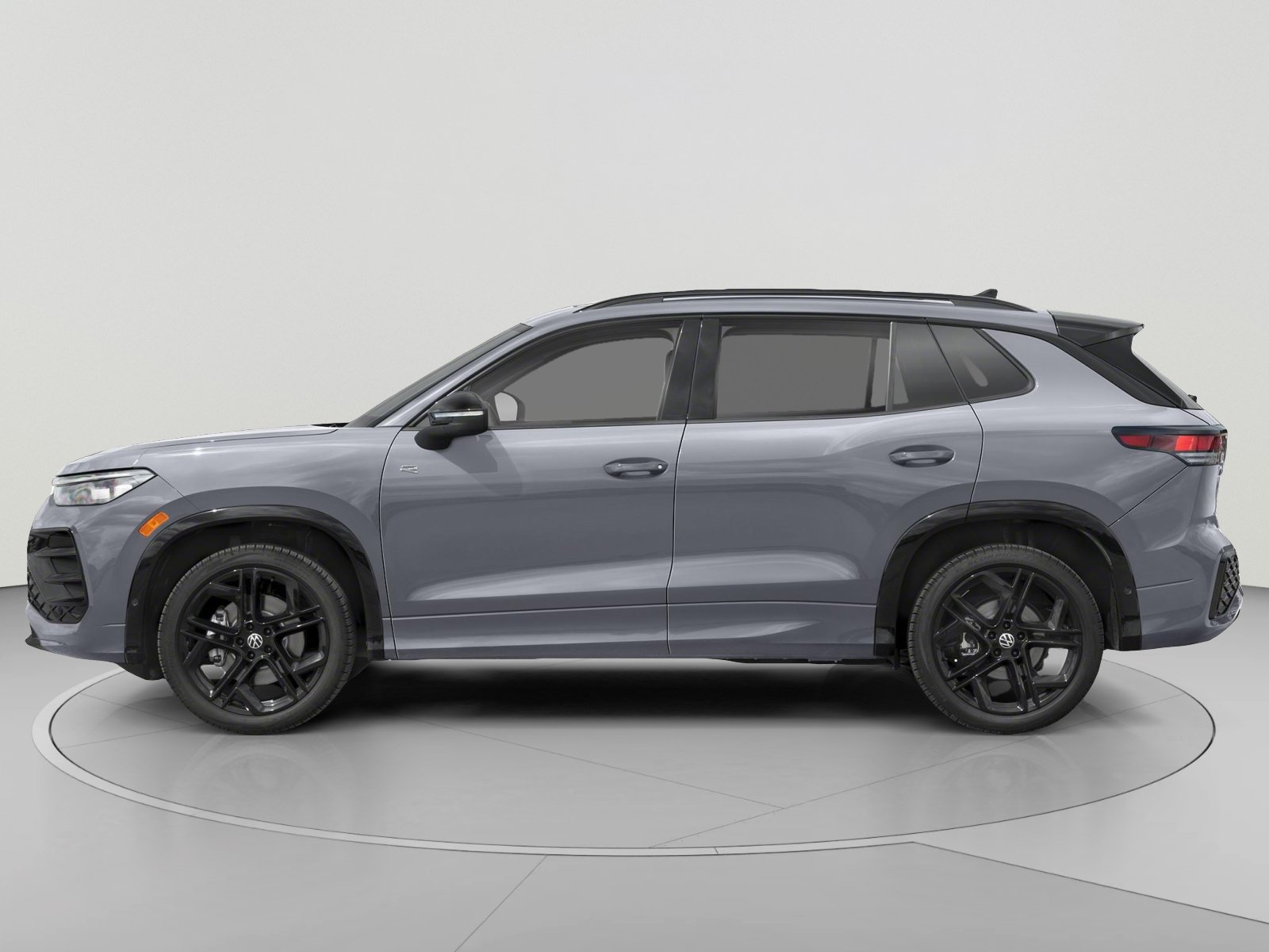 New 2026 Volkswagen Tiguan SE R-Line Black SUV