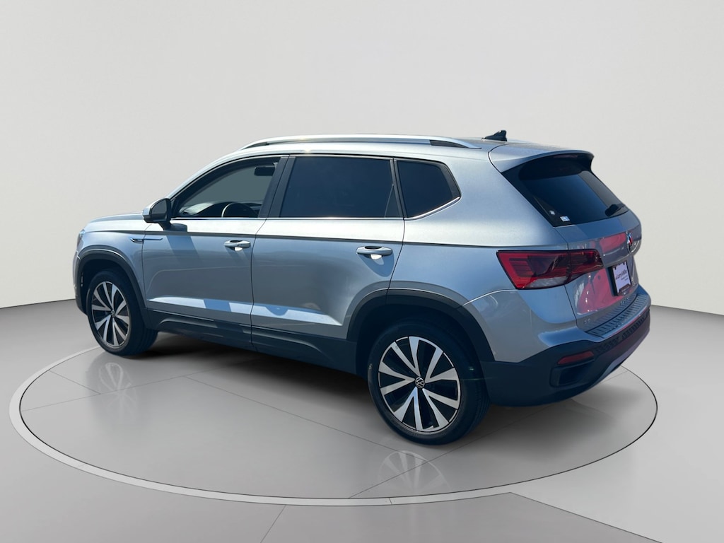Used 2022 Volkswagen Taos SE SUV