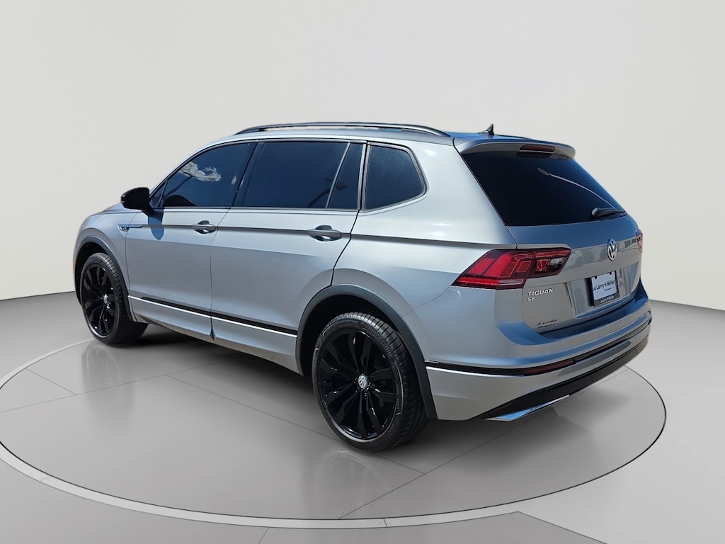 Used 2021 Volkswagen Tiguan SE SUV