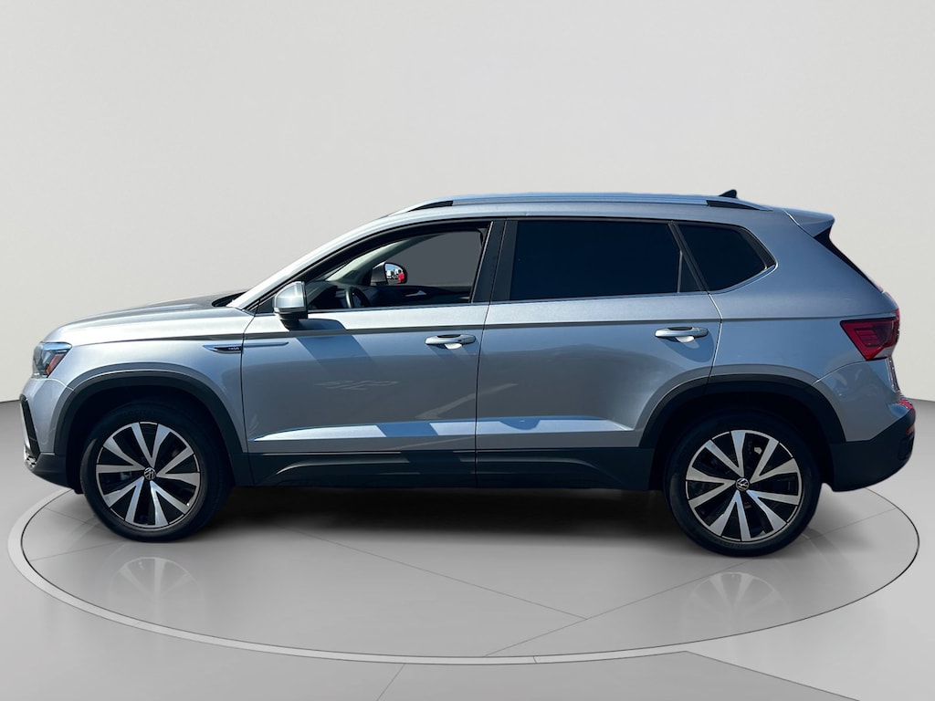 Used 2022 Volkswagen Taos SE SUV
