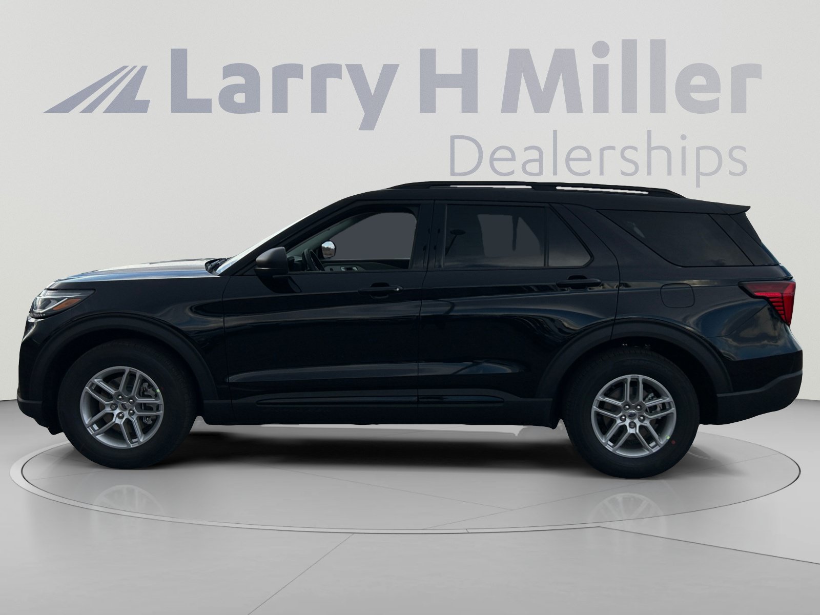 New 2026 Ford Explorer Active Active w/200A Pkg RWD