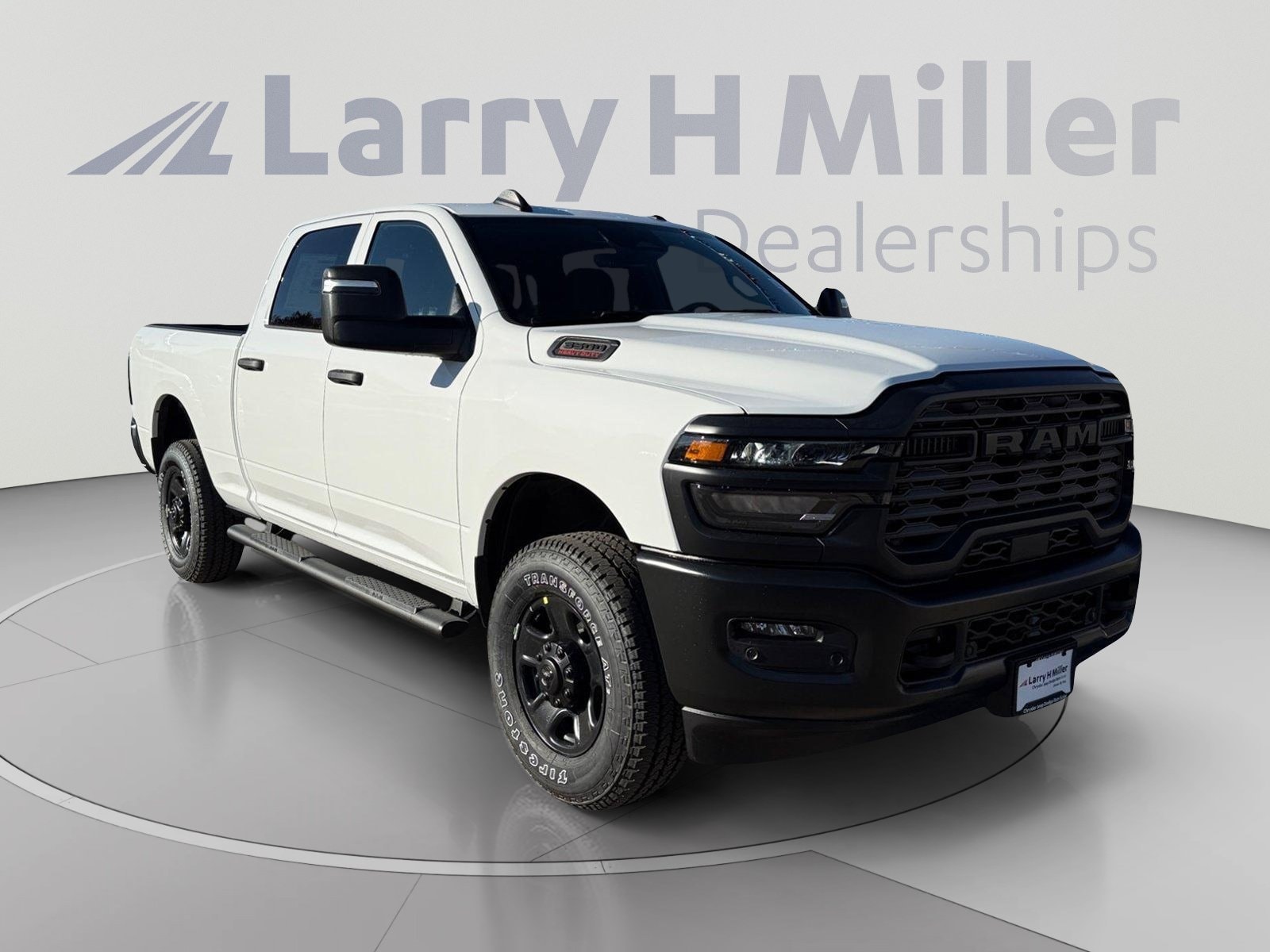 2026 RAM 3500 Tradesman - Photo 8