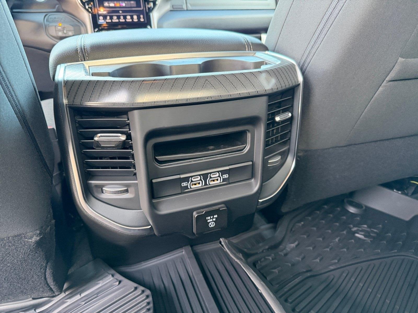2026 RAM 3500 Big Horn - Photo 32