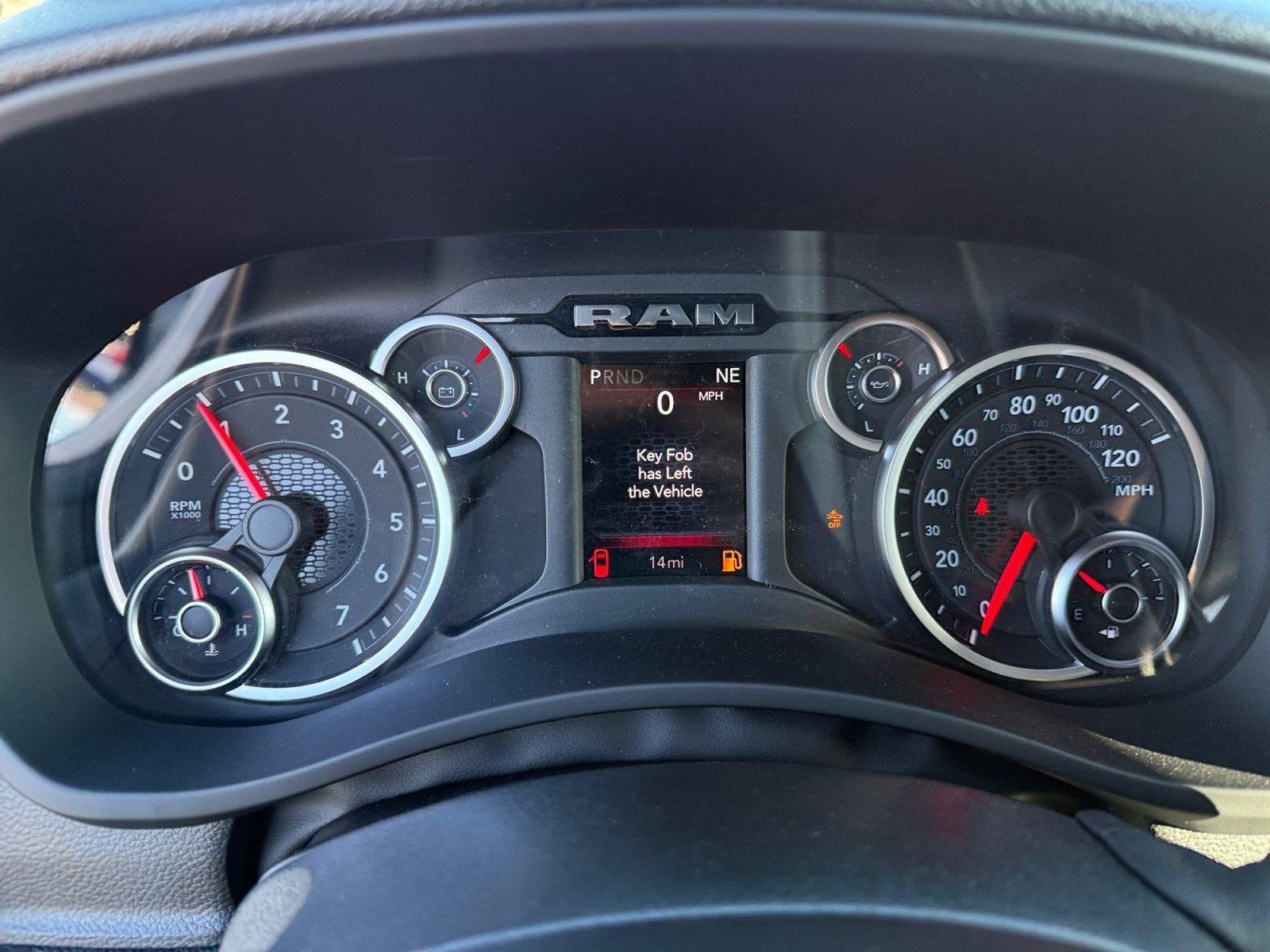 2026 RAM 3500 Tradesman - Photo 11