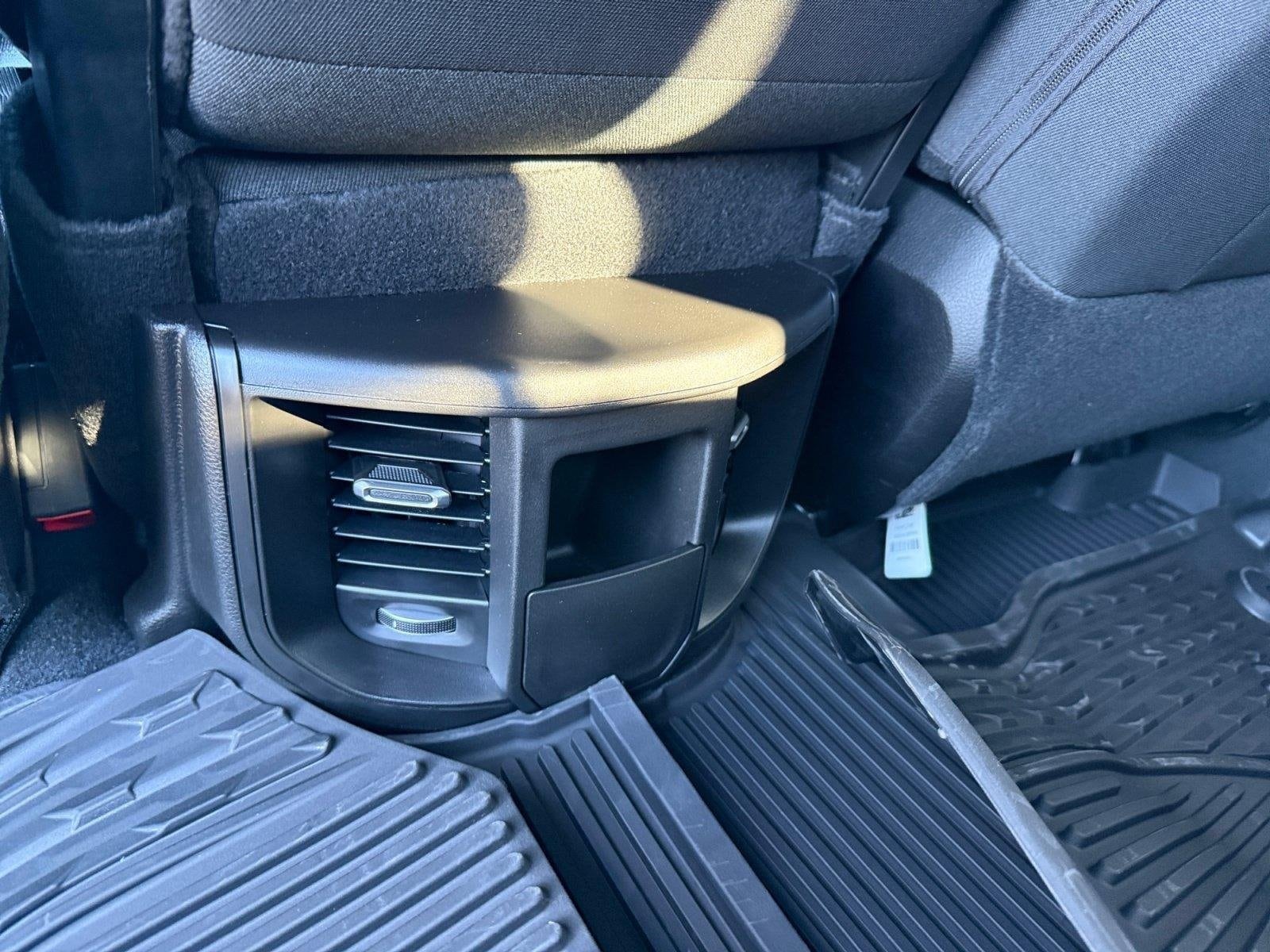 2026 RAM 3500 Tradesman - Photo 33