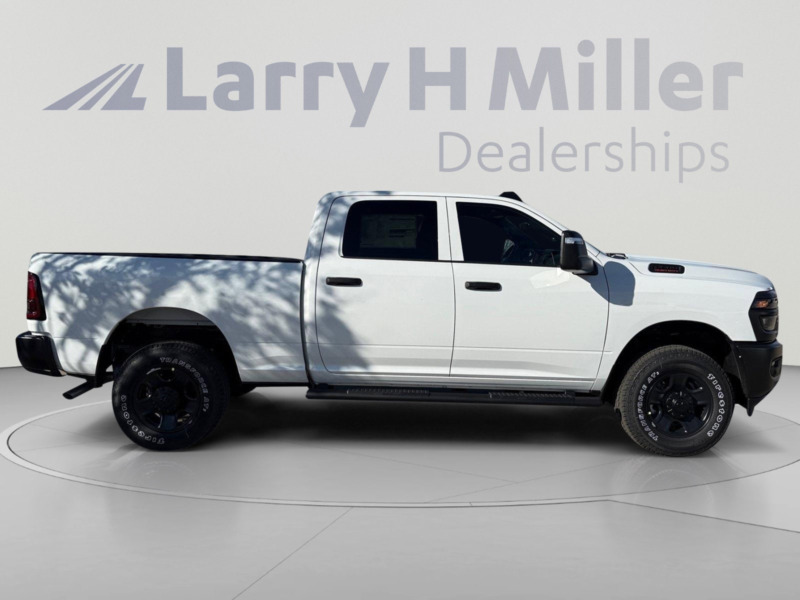 2026 RAM 3500 Tradesman - Photo 7