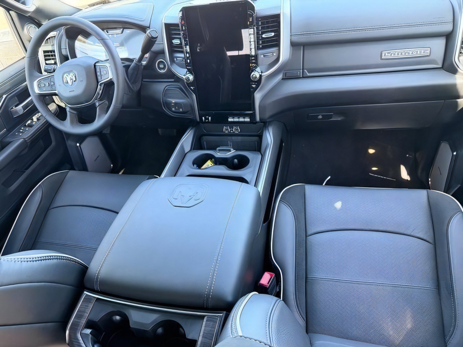 2026 RAM 2500 Laramie - Photo 14