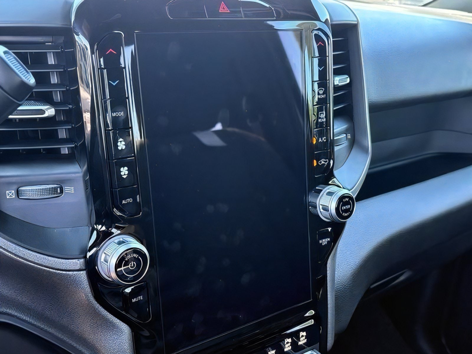 2026 RAM 2500 Tradesman - Photo 24