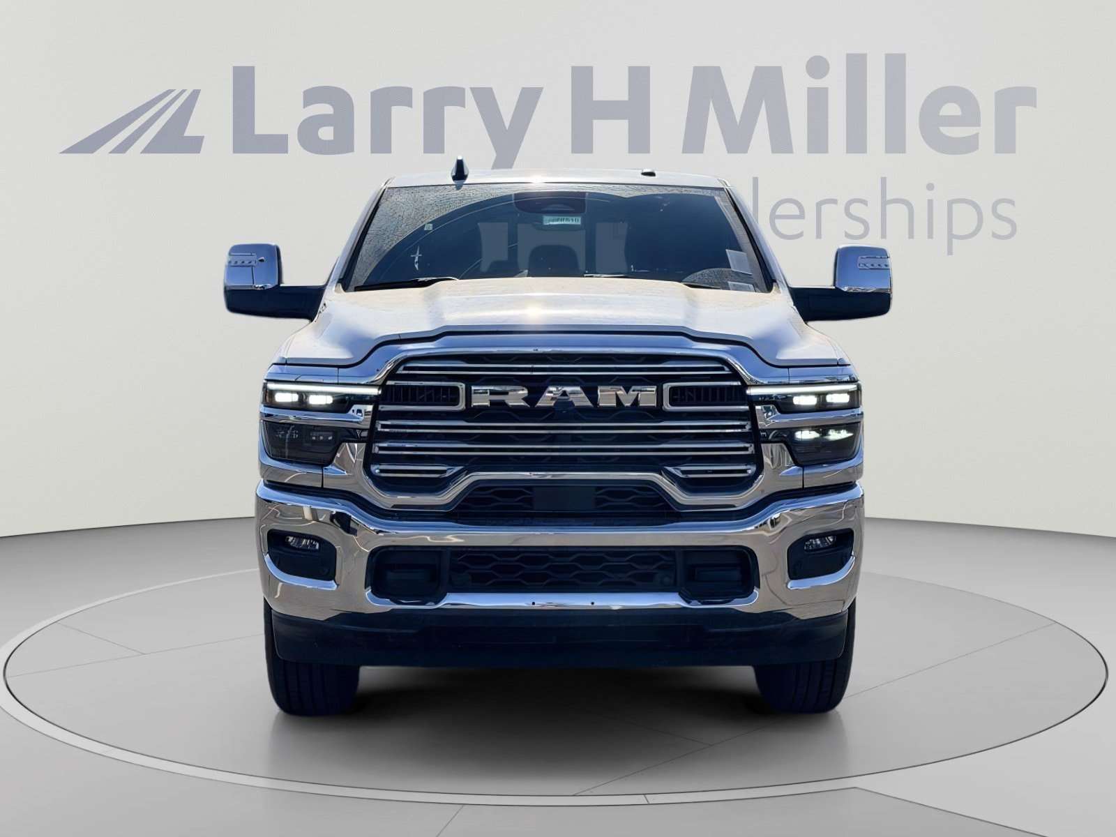 2026 RAM 2500 Laramie - Photo 10