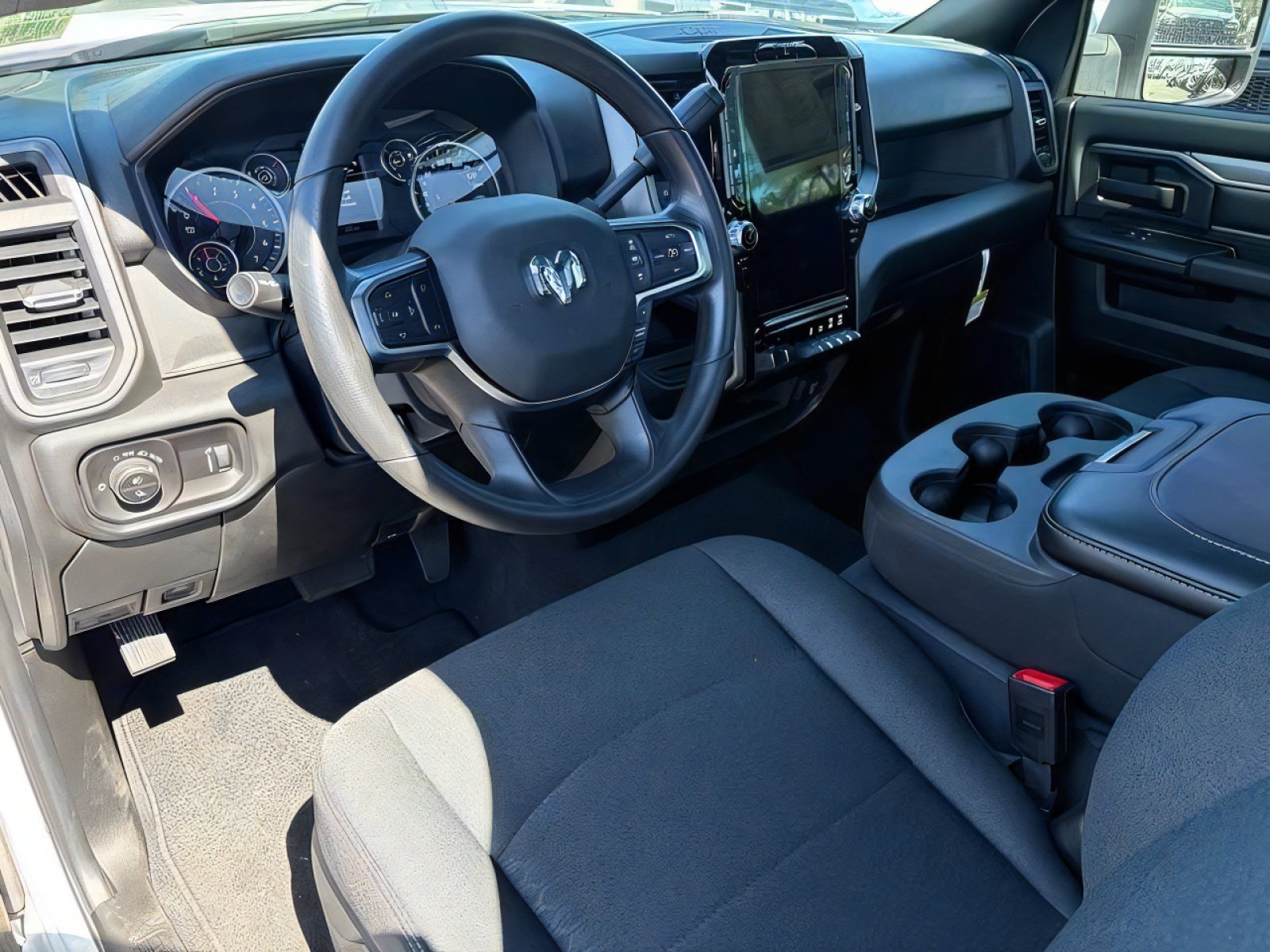 2026 RAM 2500 Tradesman - Photo 14