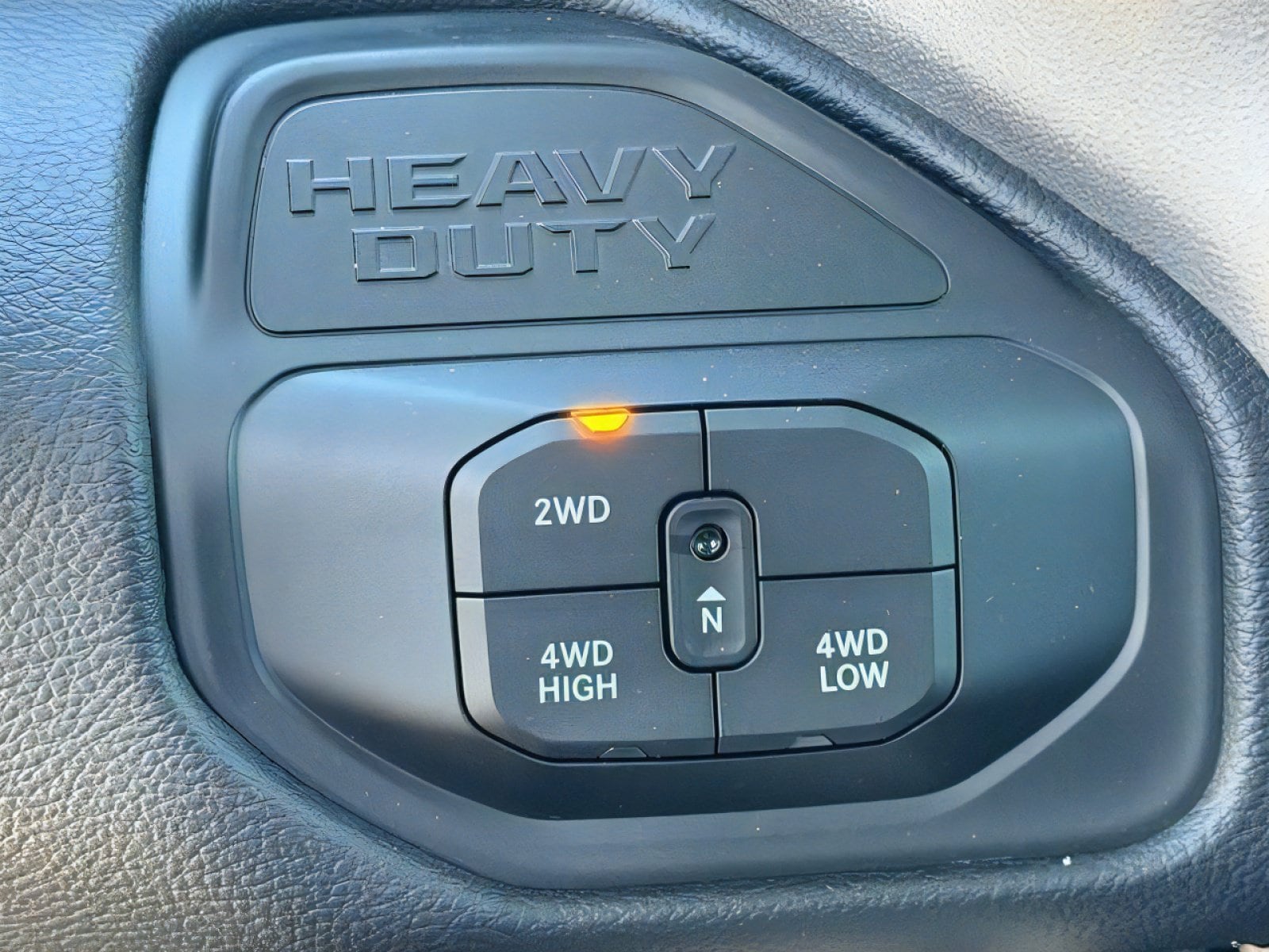2026 RAM 2500 Laramie - Photo 23