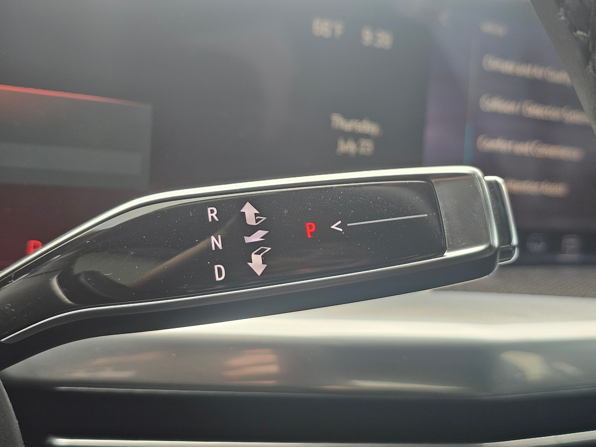 2025 Cadillac Escalade V-Series - Photo 47