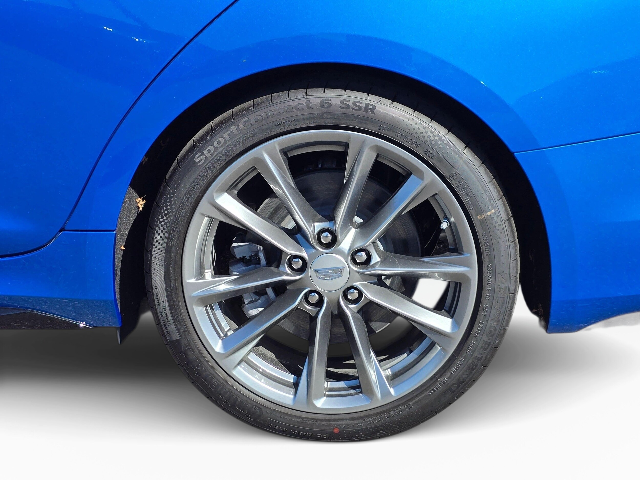 2026 Cadillac CT4 V-Series - Photo 15