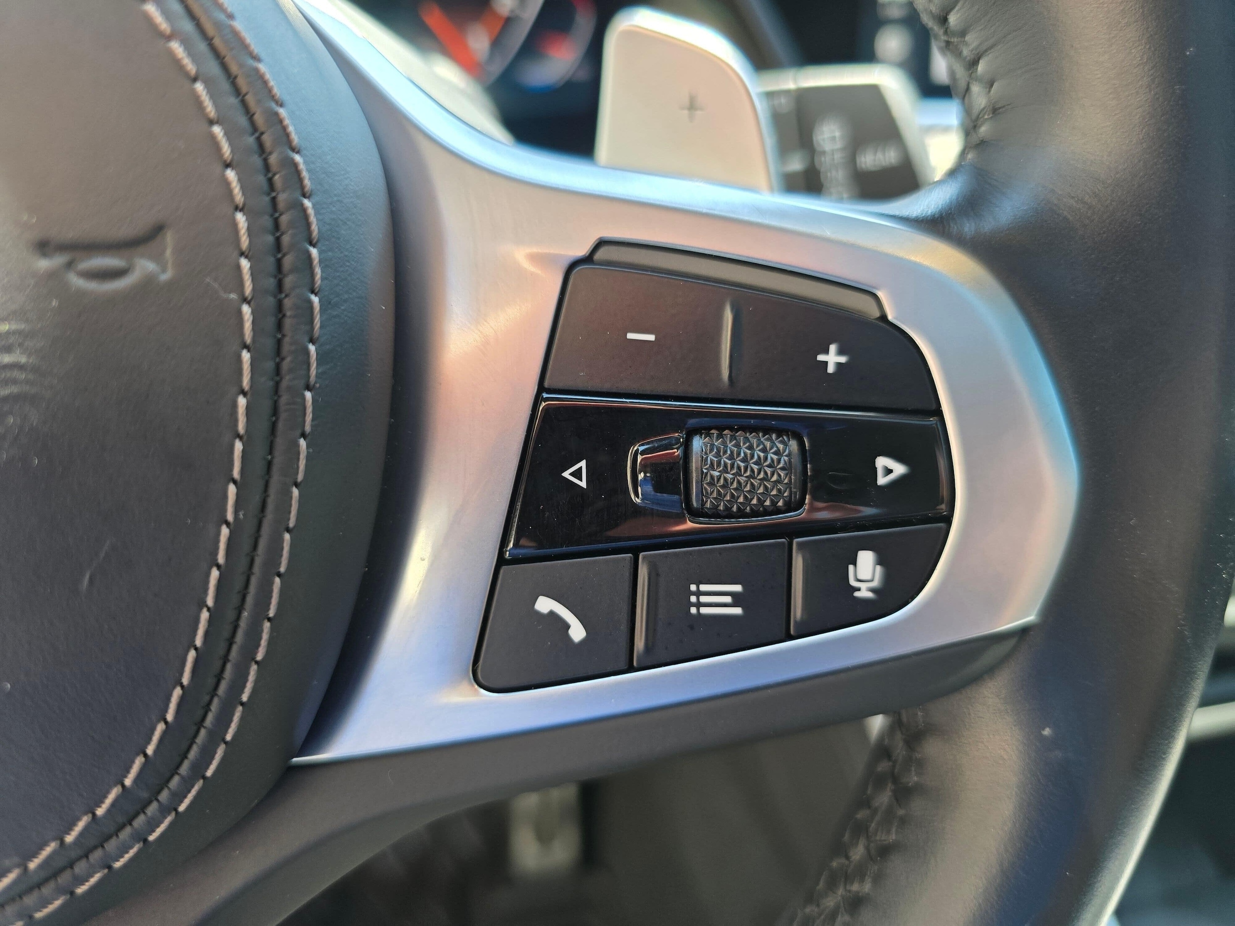 2023 BMW X5 M50i - Photo 42