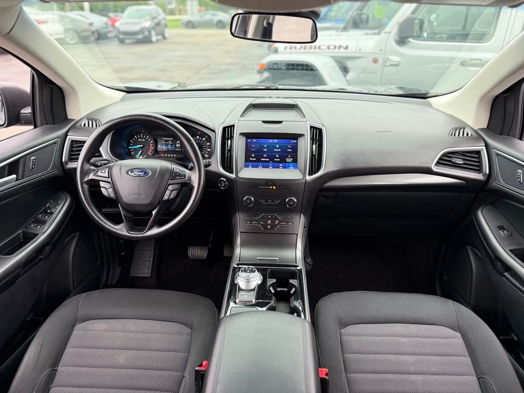 Used 2020 Ford Edge SE SUV