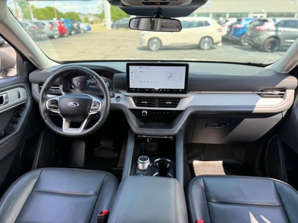 Certified 2025 Ford Explorer Active SUV