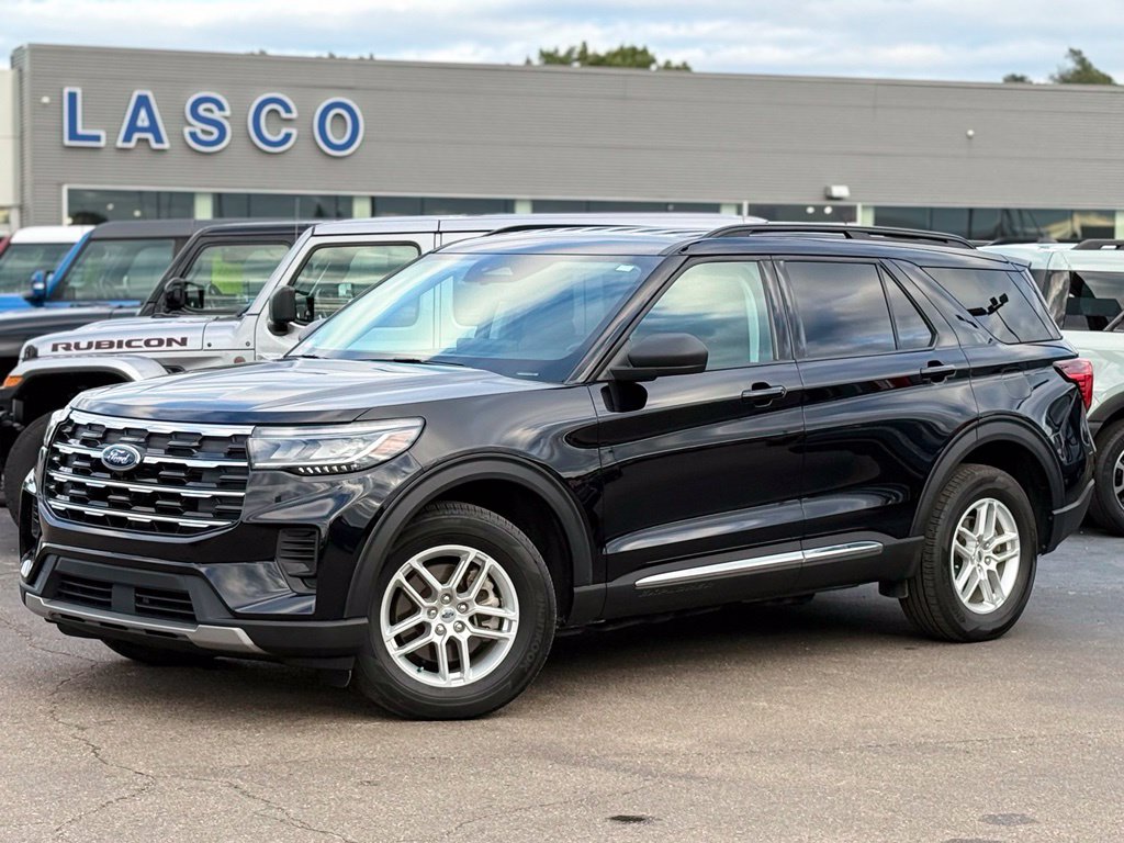 2025 Ford Explorer