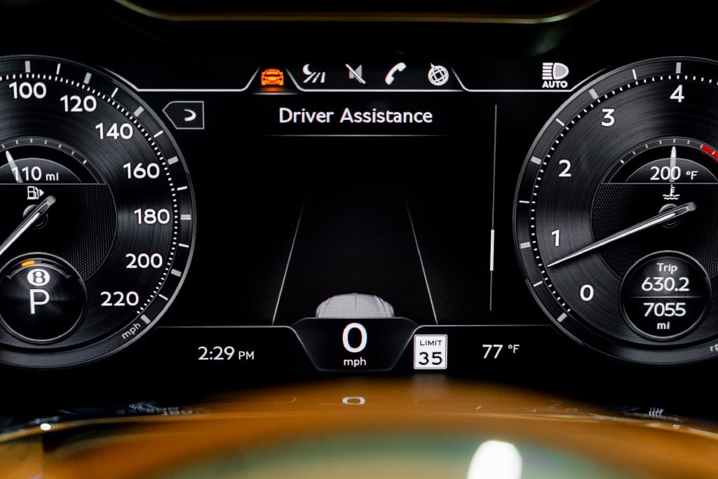 2023 Bentley Flying Spur Mulliner - Photo 52