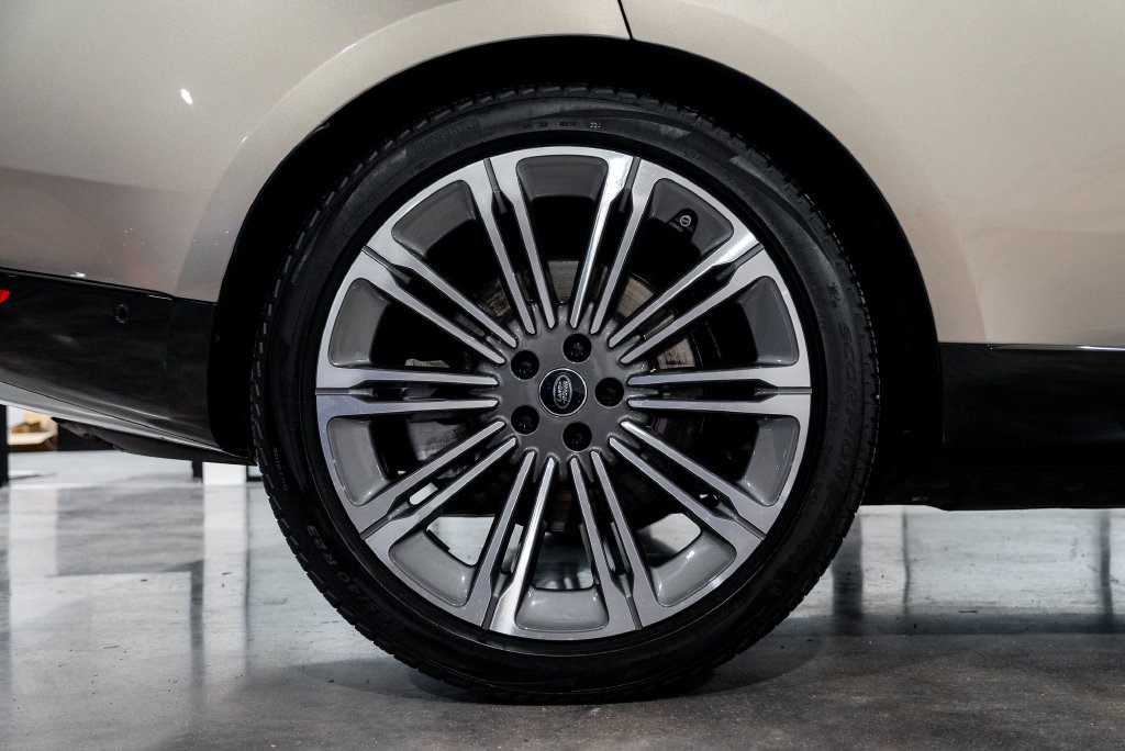 2024 Land Rover Range Rover SE - Photo 33