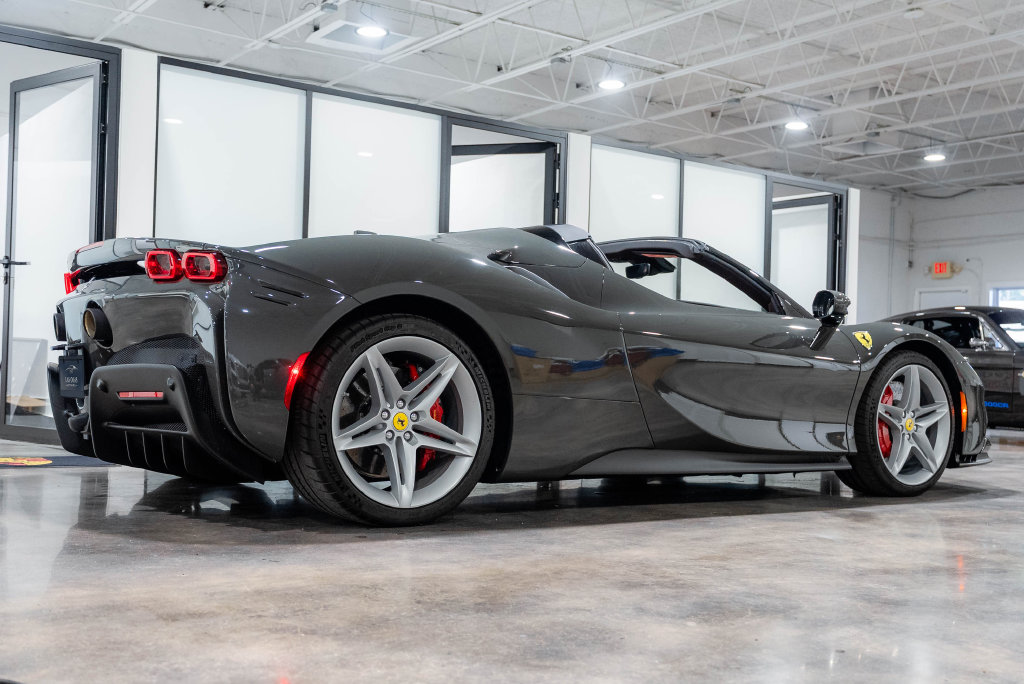 2024 Ferrari SF90 Base - Photo 26