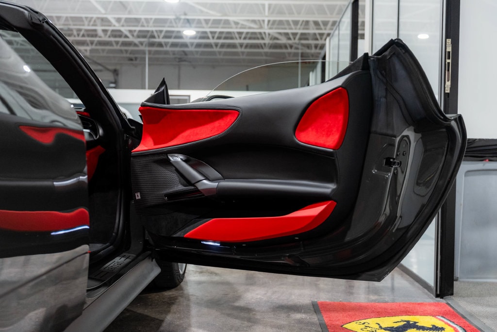 2024 Ferrari SF90 Base - Photo 73