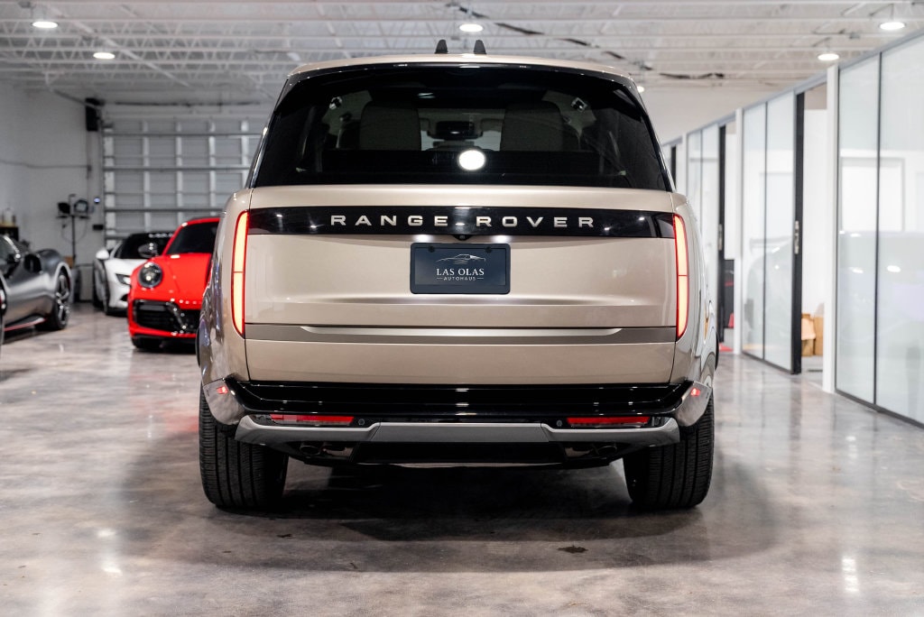2024 Land Rover Range Rover SE - Photo 9