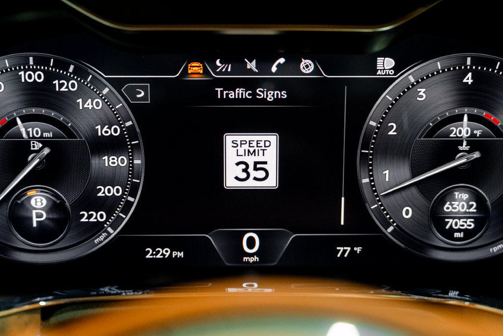 2023 Bentley Flying Spur Mulliner - Photo 54