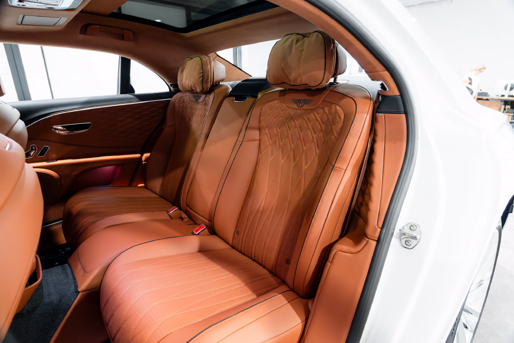 2023 Bentley Flying Spur Mulliner - Photo 77