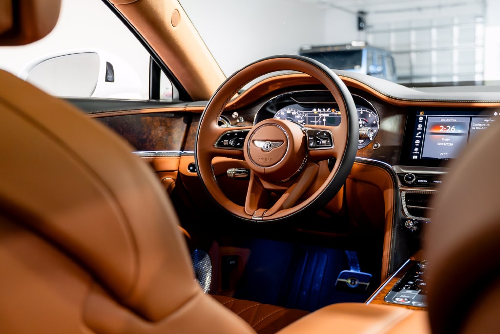 2023 Bentley Flying Spur Mulliner - Photo 45