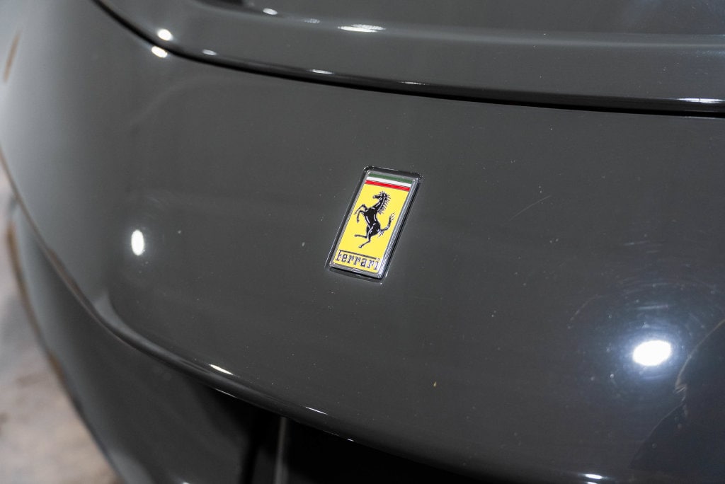 2024 Ferrari SF90 Base - Photo 19
