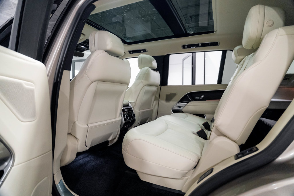 2024 Land Rover Range Rover SE - Photo 70